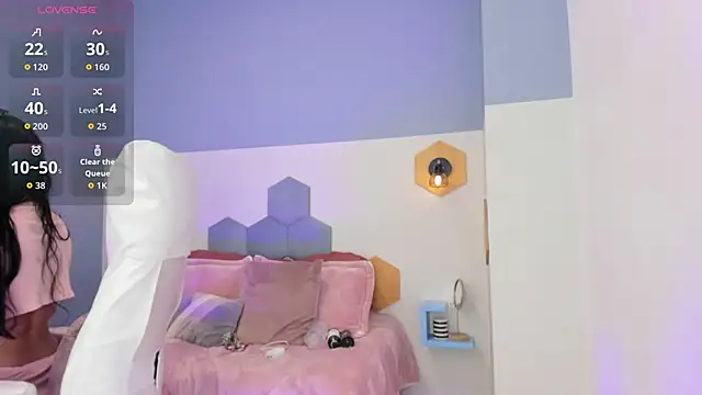 Chloe fischer  online show from April 10, 3:19 pm