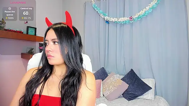 Snapshot of Chloe_fischer_ chatting on April 30, 3:30 pm Chloe fischer online show from April 30, 3:30 pm