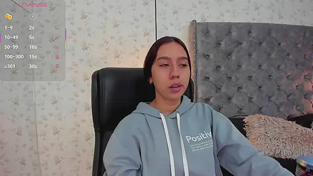 MissSussy online show from February 9, 11:30 am