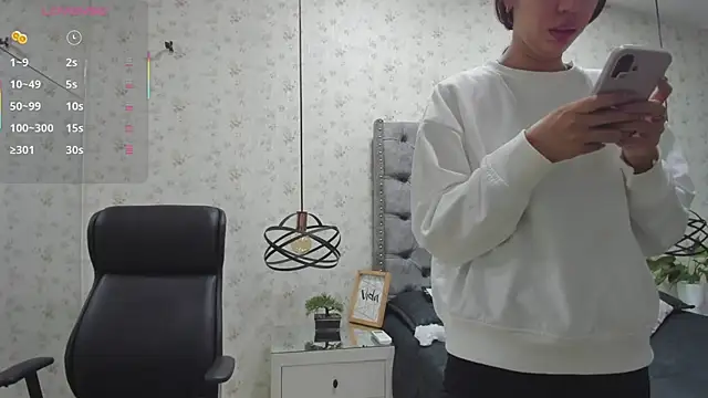 MissSussy online show from March 29, 11:45 am