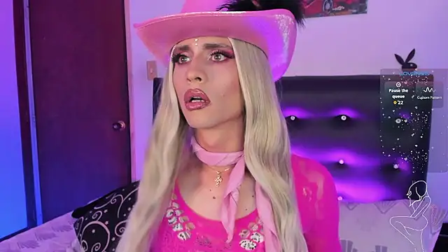 Snapshot of AngelsJones21 chatting on January 6, 2:32 pm AngelsJones21 online show from January 6, 2:32 pm