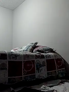 Snapshot of LisbethMoore_ chatting on January 14, 1:31 am LisbethMoore online show from January 14, 1:31 am