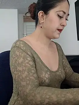 Snapshot of LisbethMoore_ chatting on November 6, 5:39 pm LisbethMoore online show from November 6, 5:39 pm