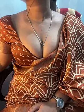 Spicy sari girl online show from May 24, 2:22 am