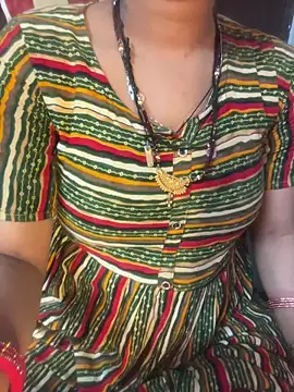 Spicy sari girl online show from December 17, 3:39 pm