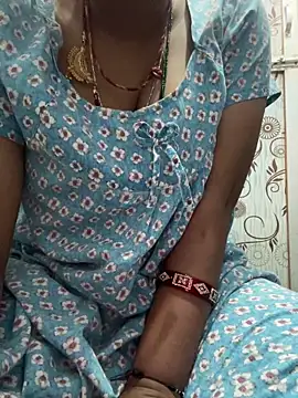 Spicy sari girl online show from April 6, 4:41 am