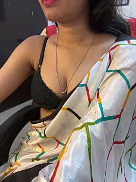 Spicy sari girl online show from December 3, 3:04 am