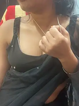 Spicy sari girl online show from December 24, 4:00 am