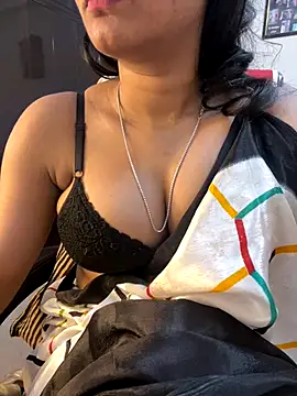 Spicy sari girl online show from December 3, 7:27 am