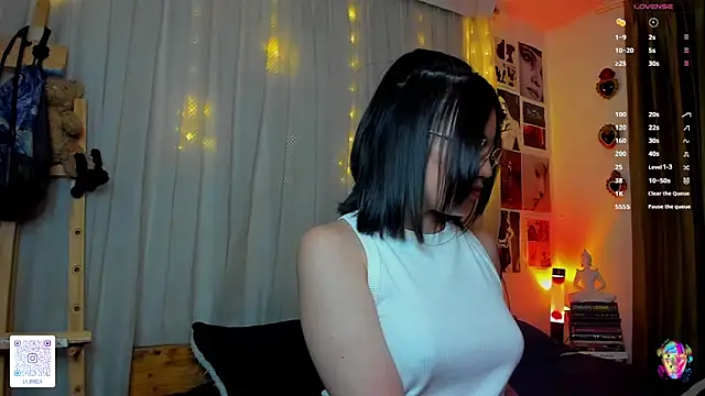 Snapshot of Gabiveneno chatting on December 10, 3:51 am Gabiveneno online show from December 10, 3:51 am