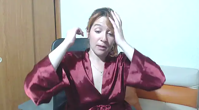 sweet paula02 online show from February 18, 1:10 am
