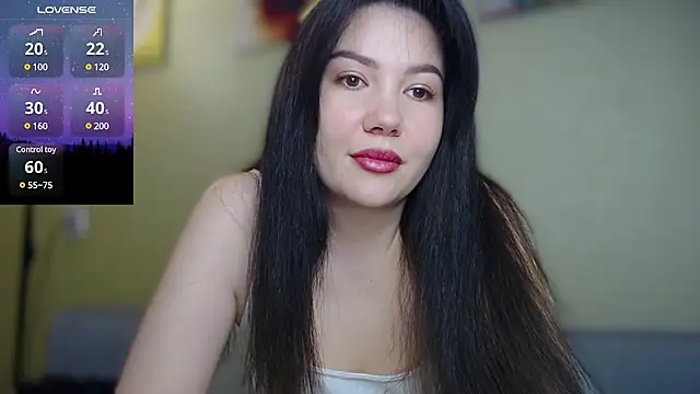 Snapshot of AlexaCruze chatting on February 14, 6:40 pm AlexaCruze online show from February 14, 6:40 pm