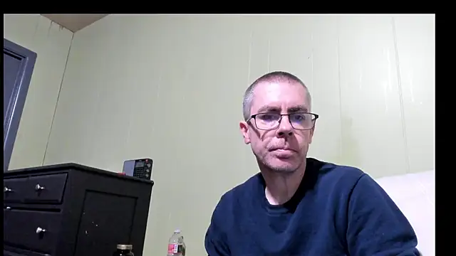 ImportantEquator0 online show from December 16, 3:38 pm