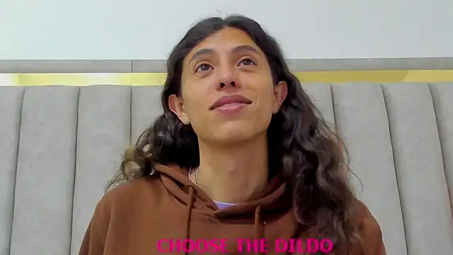 FreyaMoller online show from November 14, 7:39 pm