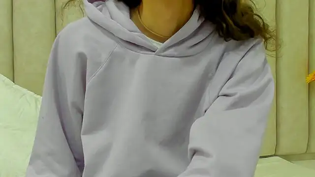 FreyaMoller online show from October 13, 7:48 pm