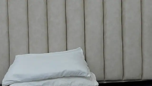 FreyaMoller online show from November 7, 7:51 pm