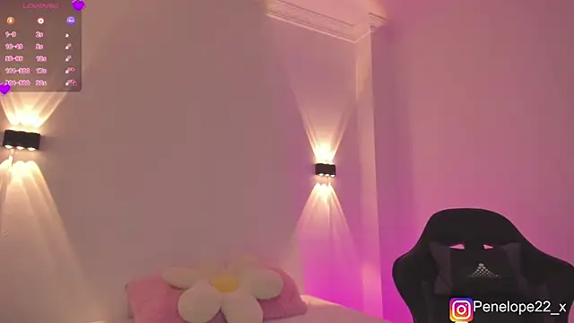 penelope22x  online show from March 30, 6:15 am