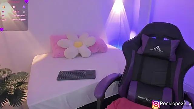 penelope22x  online show from February 15, 4:02 am