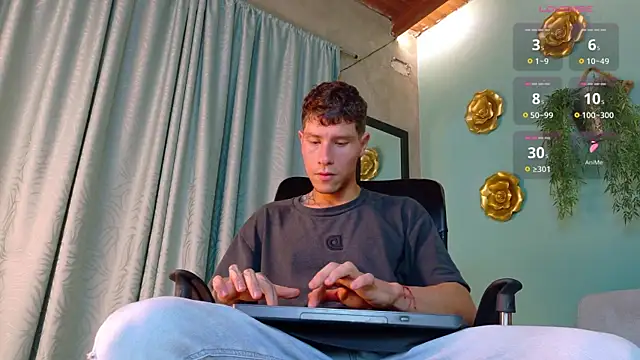 french sexx online show from May 12, 1:17 pm