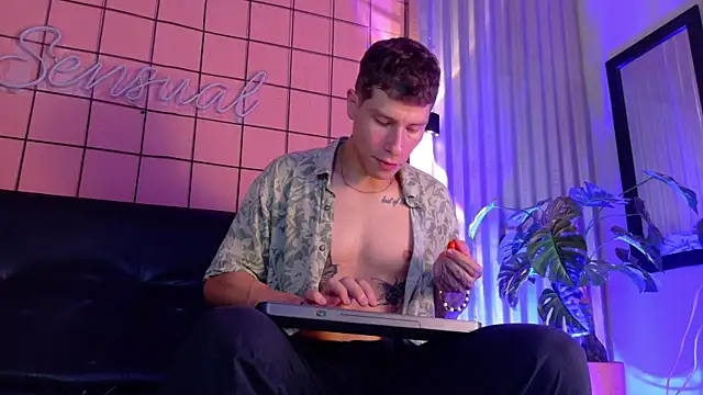 french sexx online show from April 12, 1:31 am