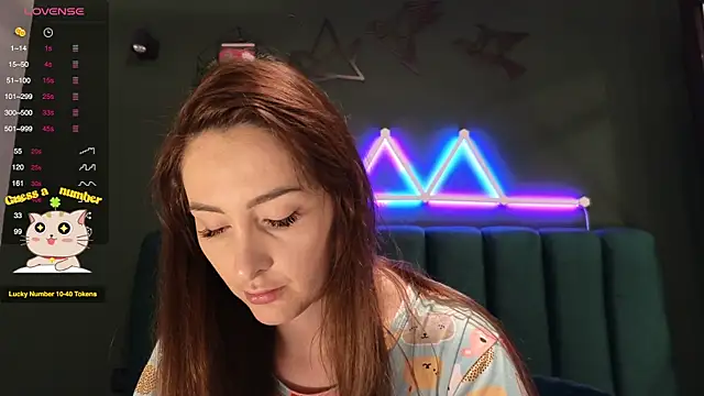 kimmie meow online show from November 24, 7:36 pm