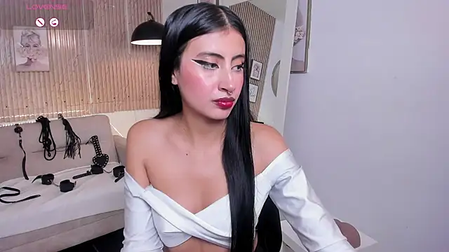 RACHEL EV online show from December 5, 6:01 am