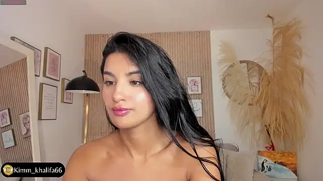 Kimm khalifa online show from March 11, 3:47 am