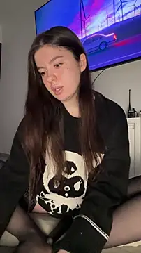 Kimi Ass online show from February 22, 1:30 am