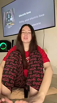 Kimi Ass online show from May 21, 11:40 am
