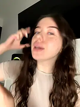 Kimi Ass online show from November 17, 1:04 pm