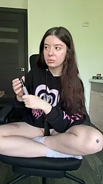 Kimi Ass online show from May 12, 10:10 am