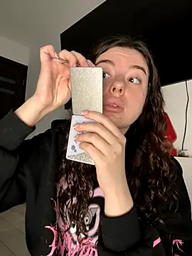 Kimi Ass online show from November 11, 11:16 am