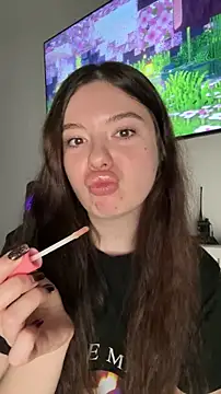 Kimi Ass online show from March 12, 11:36 am