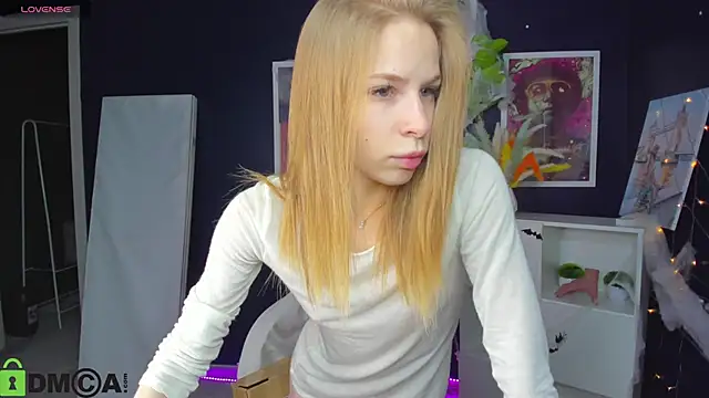 Elis Fox online show from November 3, 11:03 am