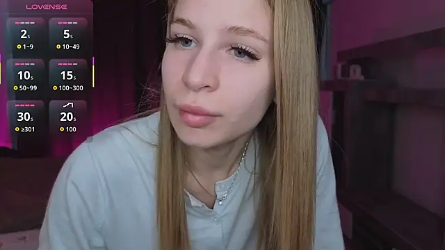 Elis Fox online show from March 20, 5:08 am