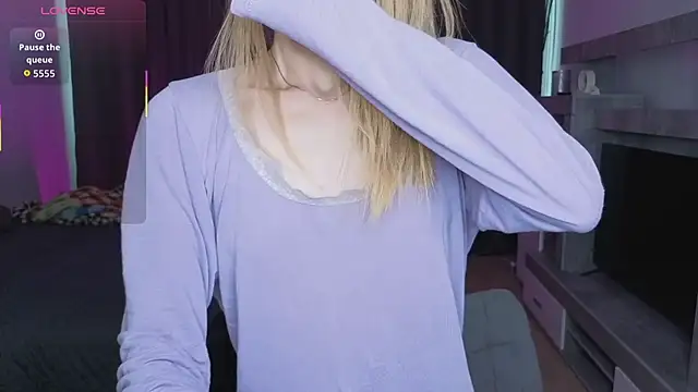 Elis Fox online show from March 1, 11:10 am