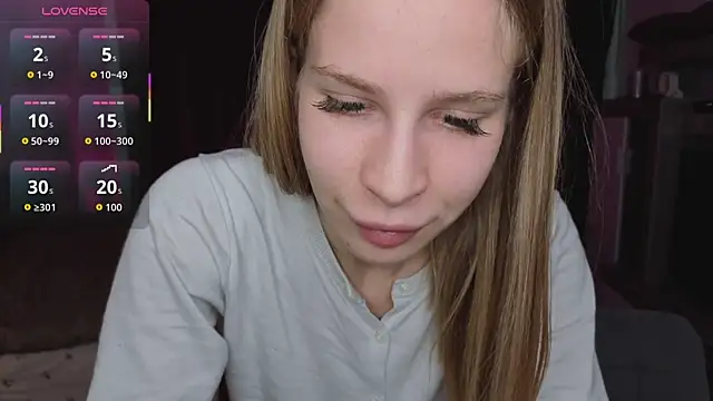 Elis Fox online show from April 14, 11:04 am