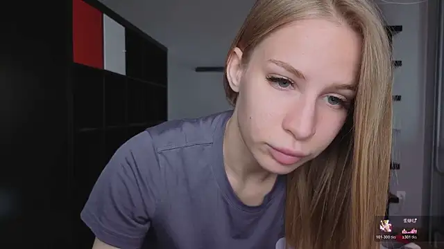 Elis Fox online show from June 1, 8:03 am