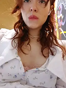 Snapshot of Times__Square chatting on March 6, 8:19 am Times Square online show from March 6, 8:19 am