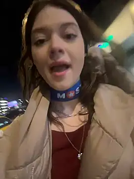 Snapshot of Times__Square chatting on January 12, 4:10 am Times Square online show from January 12, 4:10 am