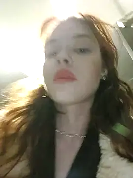 Snapshot of Times__Square chatting on March 21, 8:17 am Times Square online show from March 21, 8:17 am