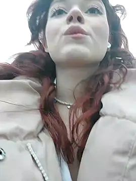 Snapshot of Times__Square chatting on March 3, 5:16 am Times Square online show from March 3, 5:16 am