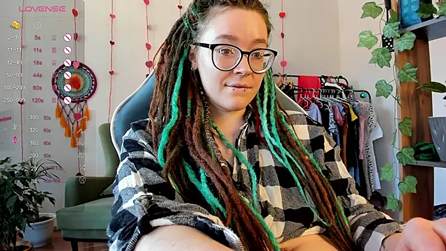 alisahug online show from February 19, 10:01 am