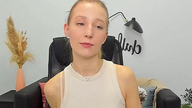 LolaWilsons online show from March 18, 12:28 pm