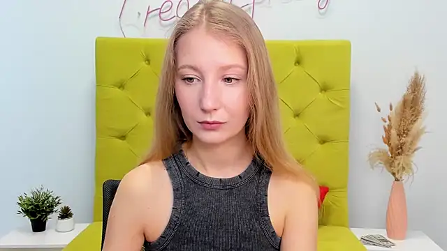 LolaWilsons online show from February 12, 7:19 am