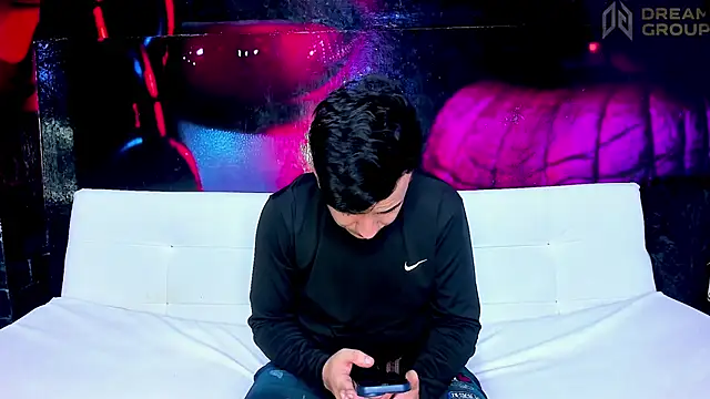 SlimLoves online show from November 5, 9:51 pm