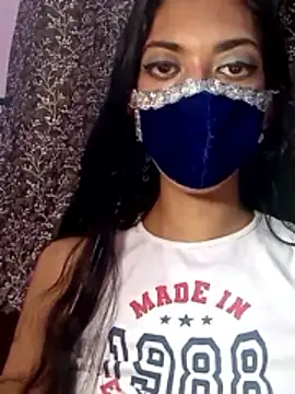 priyasexy1100 online show from November 20, 12:39 pm