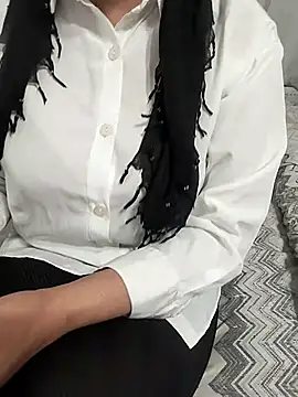 Snapshot of _Sahra_ chatting on November 8, 5:16 pm Sahra online show from November 8, 5:16 pm