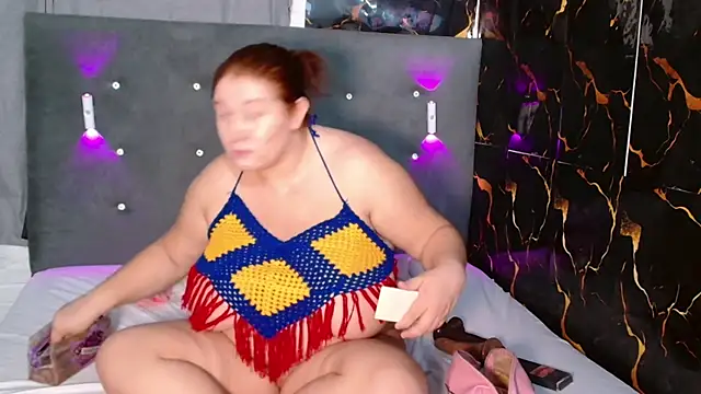 Camila Fajardo online show from May 21, 8:12 am