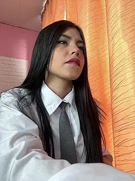 hurrem 18 online show from February 4, 7:00 pm